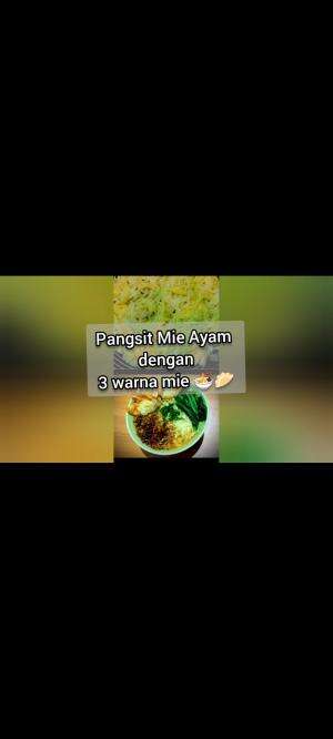 Pangsit Mie Ayam dengan 3 Warna Mie