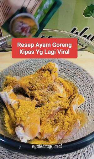 ini nih salah satu yang bikin boros nasi 🤣🤭 #ayamgorengkipas #ayamgorengtepung #nyaidarugi_real 