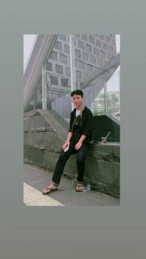 IDOL_XII_IVAN MUHAMAD_20 TAHUN_KOTA BEKASI_PASTO TANYA HATI.  thx u gays😀