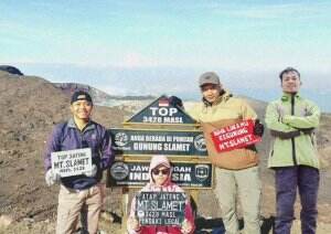 Atap jawa tengah,gunung slamet 
 #Gunung Pendaki Lawas 
 #gunung slamet
