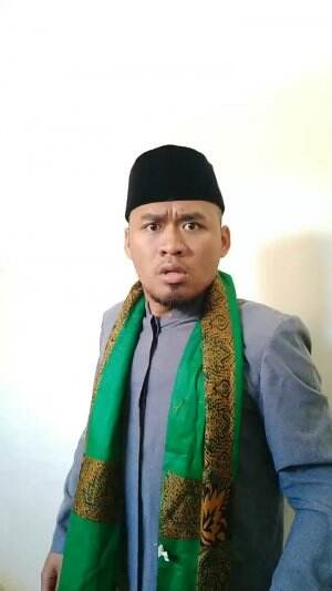Munafik ko pake formalin, awet betul. 😅