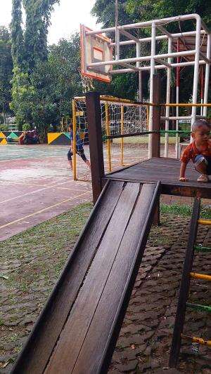 Anak-anak main bola #bola