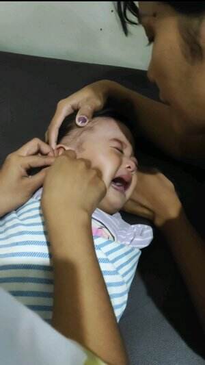 sedih kalau inget pas adek di tindik, harusnya pas baru lahir. tapi ketunda terus 😌 #RCTIPlus #HOTrctiplus #RCTIoke 