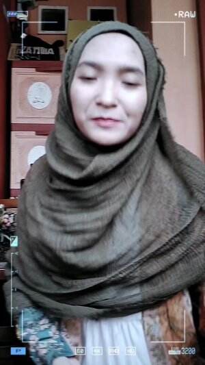 Assalamu'alaikum! Jalan-jalan beli teh, pulangnya sekalian membeli gula, halo saya Afifah, izin ikut audisinya😜 