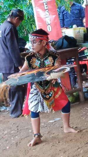 pesona penari celeng cilik