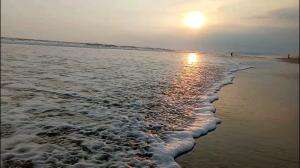 sunset di pantai #sunset seed  #pantaiLosari 