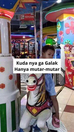 Kuda Putar.

#RCTIPlus #HOTrctiplus #Duniaanakanak #Tamanbermainanak #Edukasianak #Videoanakanak #VlogAnak 