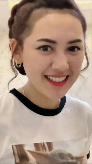  #happyasmara#penyanyidangdut#trending#cewek#cantik