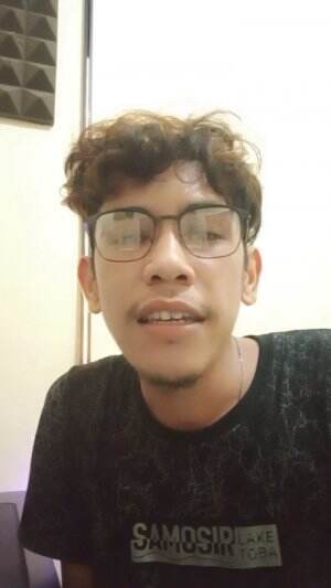 IDOL_XII JAMAULI TAMPUBOLON 25 TAHUN MEDAN SOMEBODY TO LOVE (QUEEN) LOVE OF MY LIFE (QUEEN) 