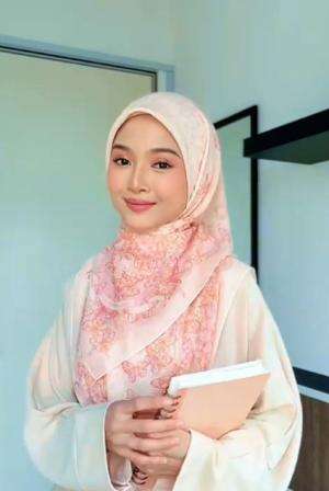 hijab tutorial 11
 #hijab  #hijabtutorial  #Viral 