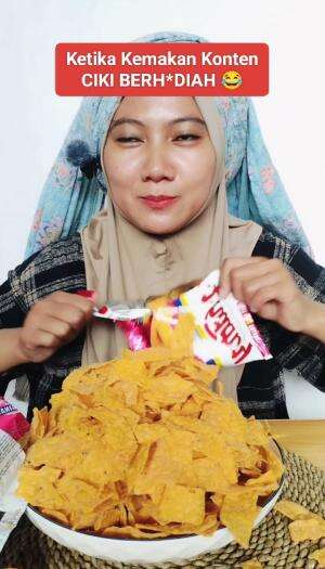 Apa salah beli CIKI yak?! ? Untung isinya enak, jadi bisa dimakan. #cikiberhadiah #cikiberhadiahuang #HOTrctiplus #nyaidarugi_real 