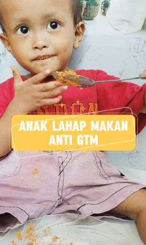 anak lahap makan