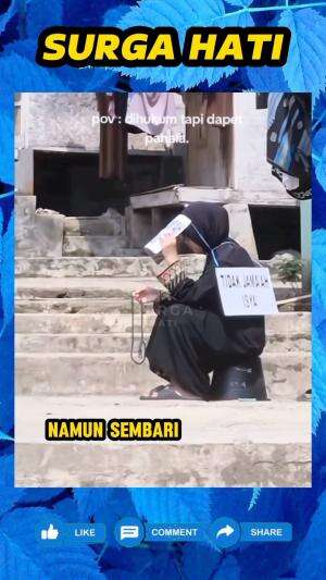 Hukuman tegas namun berdampak positif, saat santri ini ketahuan tidak sholat isya berjamaah di masjid pesantren.
