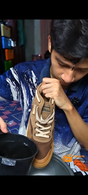 Rekomendasi Produk Bagus untuk perawatan sepatu  #sneakers  #sneakersrecommendation  #sepatu  #Viral  #reviewproduk  #waterproofspray  #RCTI