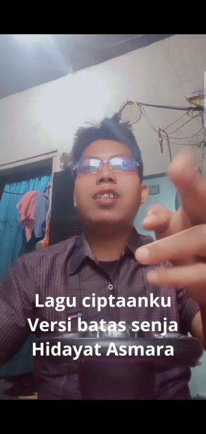 lagu ciptaanku judul : Demi Cinta Sejati " versi batas senja vocalis Hidayat Asmara/Hidayaturrohman #LaguCiptaanSendiri #musisi #kontenkreat