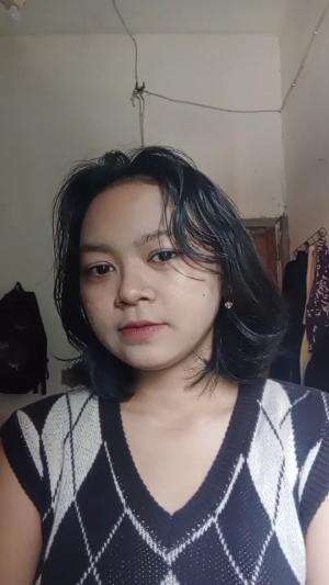 IDOL_XIV Dinah Rofi'a 18 Gresik Udara (Rooftop). #auditionindonesianidolxiv  
