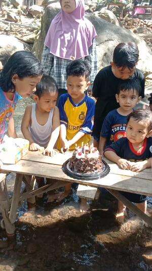 pesta ulang tahun unik  #Wah Enak Banget Kue Ultahnya 