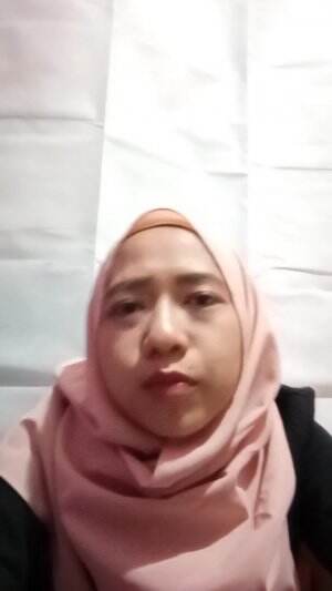 aku capek, tapi harus semangat demi cuan.😅