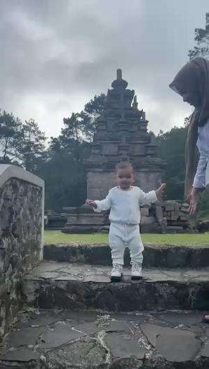 Noora maunya. jalan sendiri