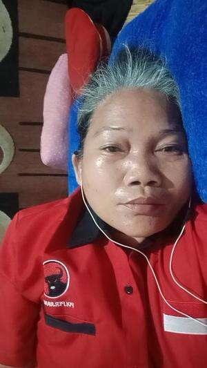  aku di rumah capek banget 