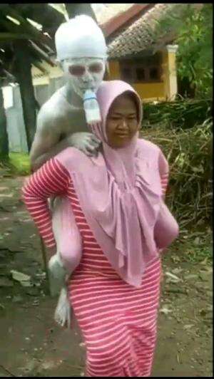 tuyul secon mau dijual
 #apapunpilihannyaituygterbaik #filmkomedi 