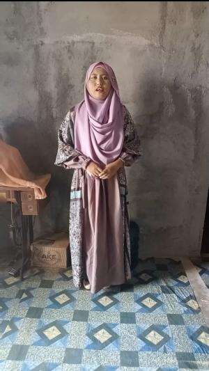 Yuli Khusniyatul Umaroh bukan tak mampu Gresik 25 tahun