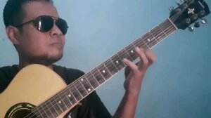 instrument gitar lagu sendu cipt sendiri