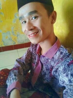 DEDE MA'DAN 21Thn Lebak-Banten. {Muhasabah Cinta & Tasmauni Robba} Pop religi & Arabic . [Tanpa Musik]