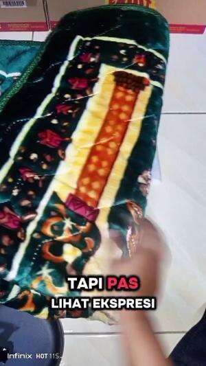 tebal sekali