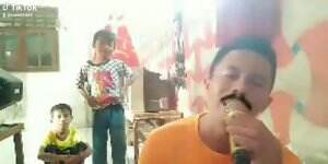 KDI 2022 ZACK BANTENGUNUNGKALER 25 Buta karna cinta
#ONLINEAUDITIONKDI2022
