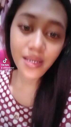 saparuh aku dirimu 🥰 jgn lupa vote ya 🙏 terimakasih