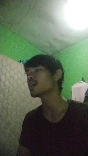 IDOL_XII NAMA(ANDREAS MARBUN) USIA(21TAHUN) KOTA DOMISILI(JAKARTA) JUDUL LAGU(KEKASIH BAYANGAN - ANGGA CHANDRA)