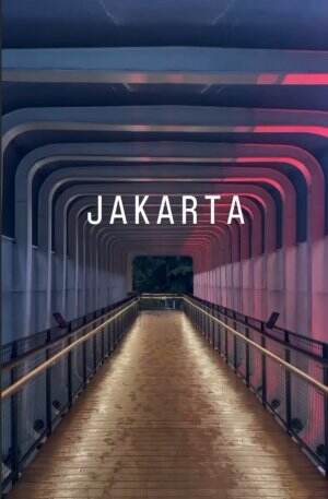 Jakarta Menangis 🌧🌧🌇🌆. Sebulan ini hunting footage sama suami muter2 Jakarta. ( yg deket2 aja ) 😁