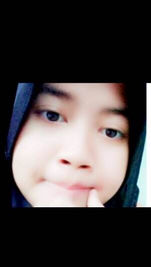 kim mea, age :17 (top show me your talent) win internasional singing contest kindergarten