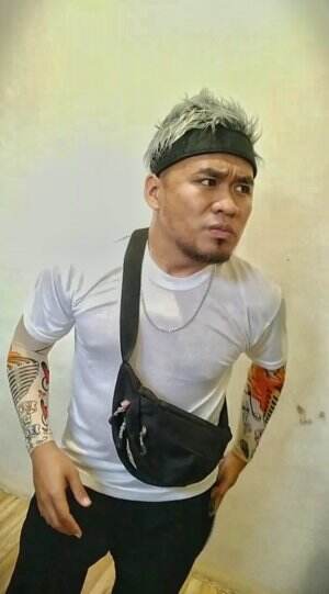 Apaan sih lu ah, Ngoceh Mulu...preman gadungan 😅😁
