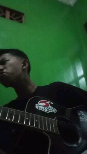 know me too well.New hope club  Danna paula cover by Feri Ardi Irawan