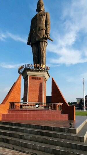 BREAKING @blitar