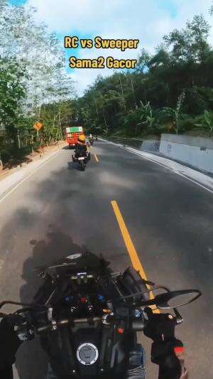 Turing jaman sekarang harus pakai alat ini. Yang bahaya kalo nggak fokus malah bisa jadi celaka. Ditambah insting reflek kita jadi berkurang