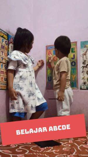 Jadi bu guru buat adeknya