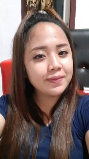imissyou mom 😇🥰 Alfatiha untukmu mam..sekilas mirip yaa Almh.mami sama artis senior.. Ibu Meriam belina 😍😍 monggo di vote bila berkenan 