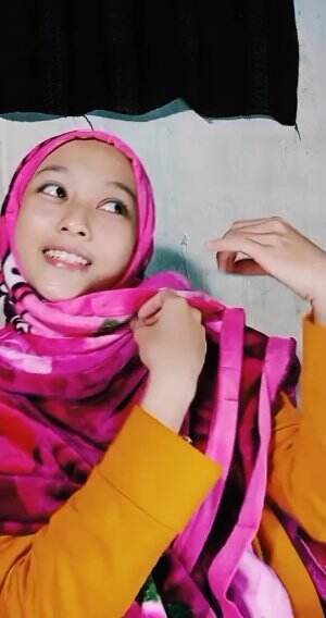 Pengin jadi youtuber ( lagi dari Chloe Lynch putri Melaney Ricardo)