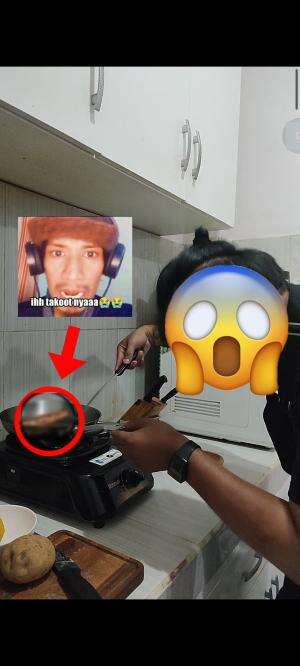 Seorang lelaki ? masak crispy skin salmon ? and potato fondant ? with lemon ? butter ? sauce,  ketik "1" di kolom komentar