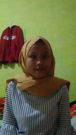 Nama :  Umii Bellasoraya
Umur :  17Thn
Alamat : tangerang cipondoh #OnlineAuditonKDI2021