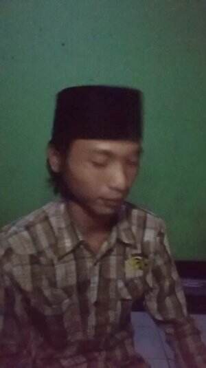 ASSALAMUALAIKUM NAMA_ASEP MULYADI UMUR_28TAHUN ASAL KOTA_KAB BOGOR JAWA BARAT LAGU_ROBBI KHOLAQ & BIDADARI SURGA