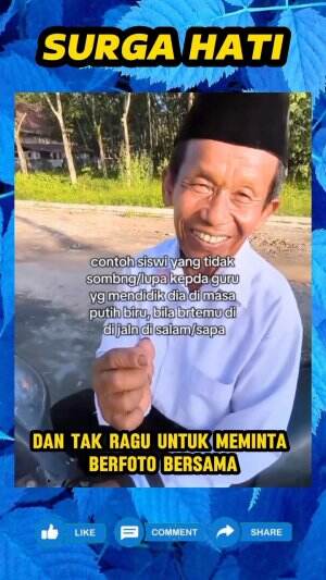 Adab luar biasa kedua gadis ini, saat tidak sengaja bertemu dengan guru yang pernah mengajar mereka di sekolah.