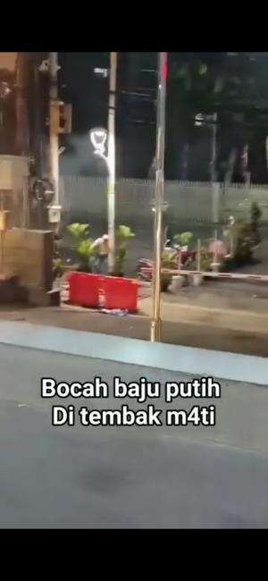 Sudah di tembak dipukul lagi.