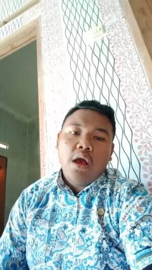 NAMA : DIKA PRASETIA UMUR : 17TAHUN ALAMAT : KUNINGAN JAWA BARAT
