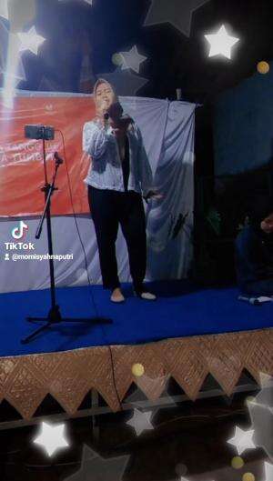 bismillah perkenalkan saya Hana dari Karawang Cikampek 