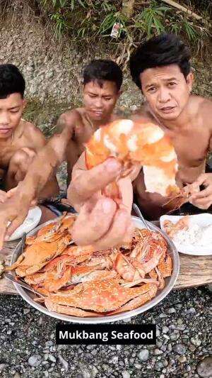 Mukbang Seafood #Mukbang  #seafood  #SeafoodLover 