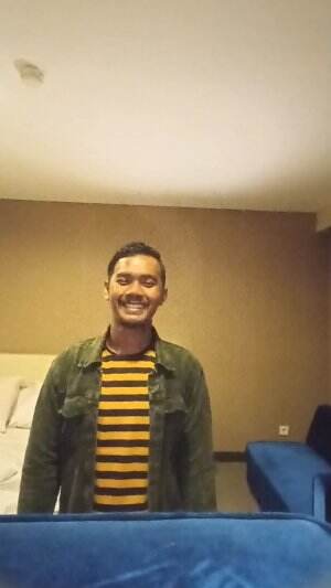 XFI2021 SOLO RIZKY ALFIANI 23 Tahun SURABAYA Andemsh - Cinta Luar Biasa